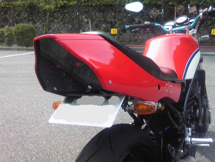 RZ250R テールカウル 良品 - カウル、フェンダー、外装